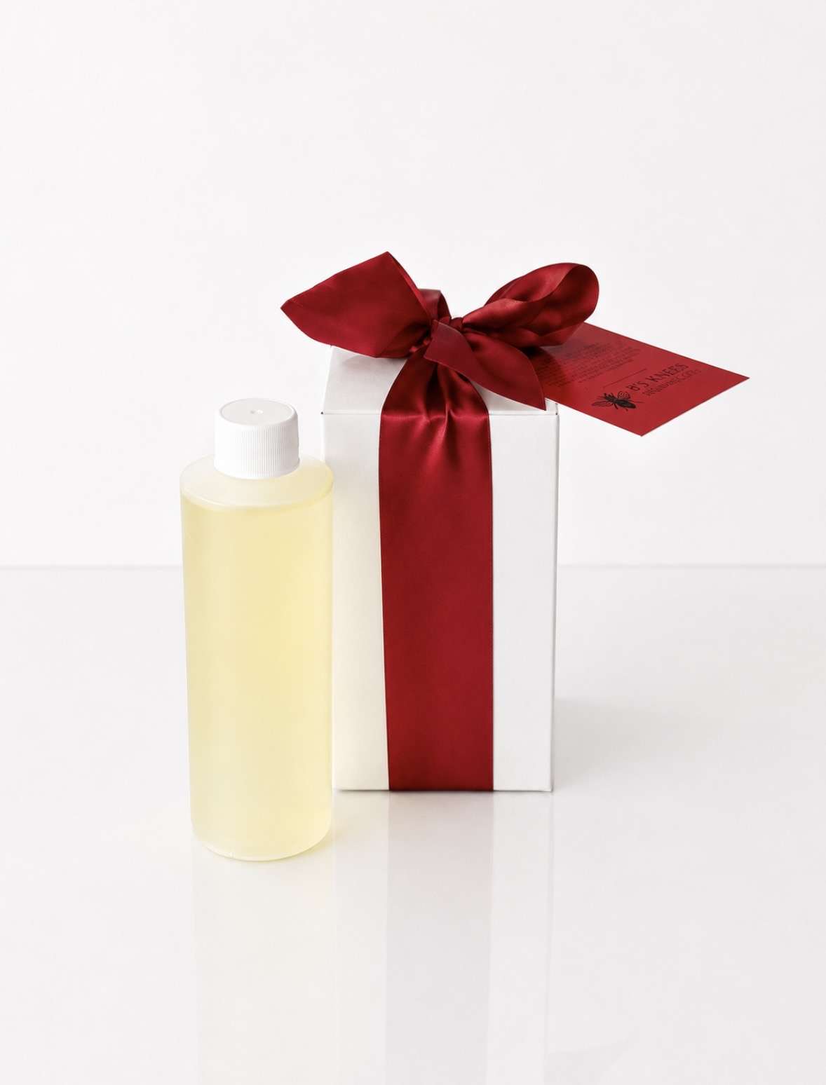 Red Apple — B's Knees Fragrance Co.